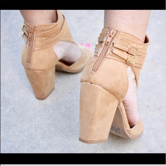 Tan Studded Peep Toe Cutout Bootie - Picture 4 of 4